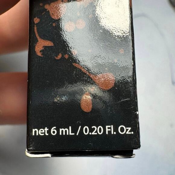 NWT Tarte Lip Paint in shade Wannabe. Brand new with box - Picture 7 of 8